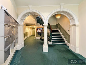 Photo 1- click for photo gallery